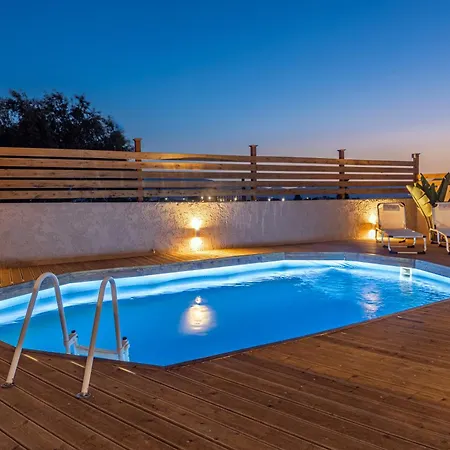 بيت للعطل Xenia's Elegant House